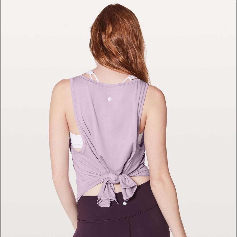 Lululemon Watch Me Flip Tank